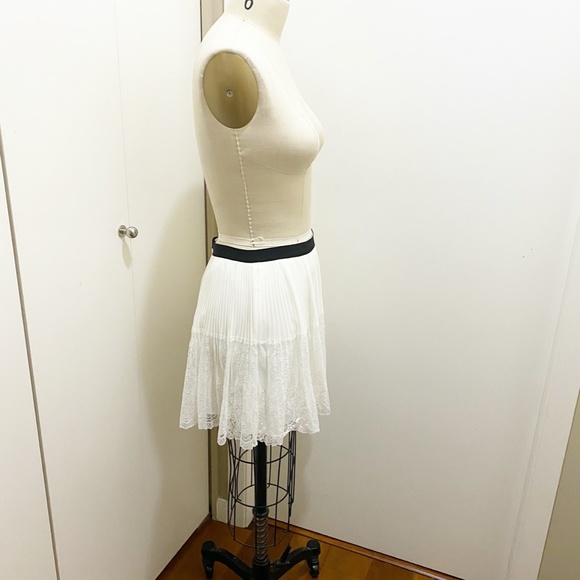 Divided Beautiful Pleated Lace Chiffon Skirt White Black 6 - Picture 2 of 9